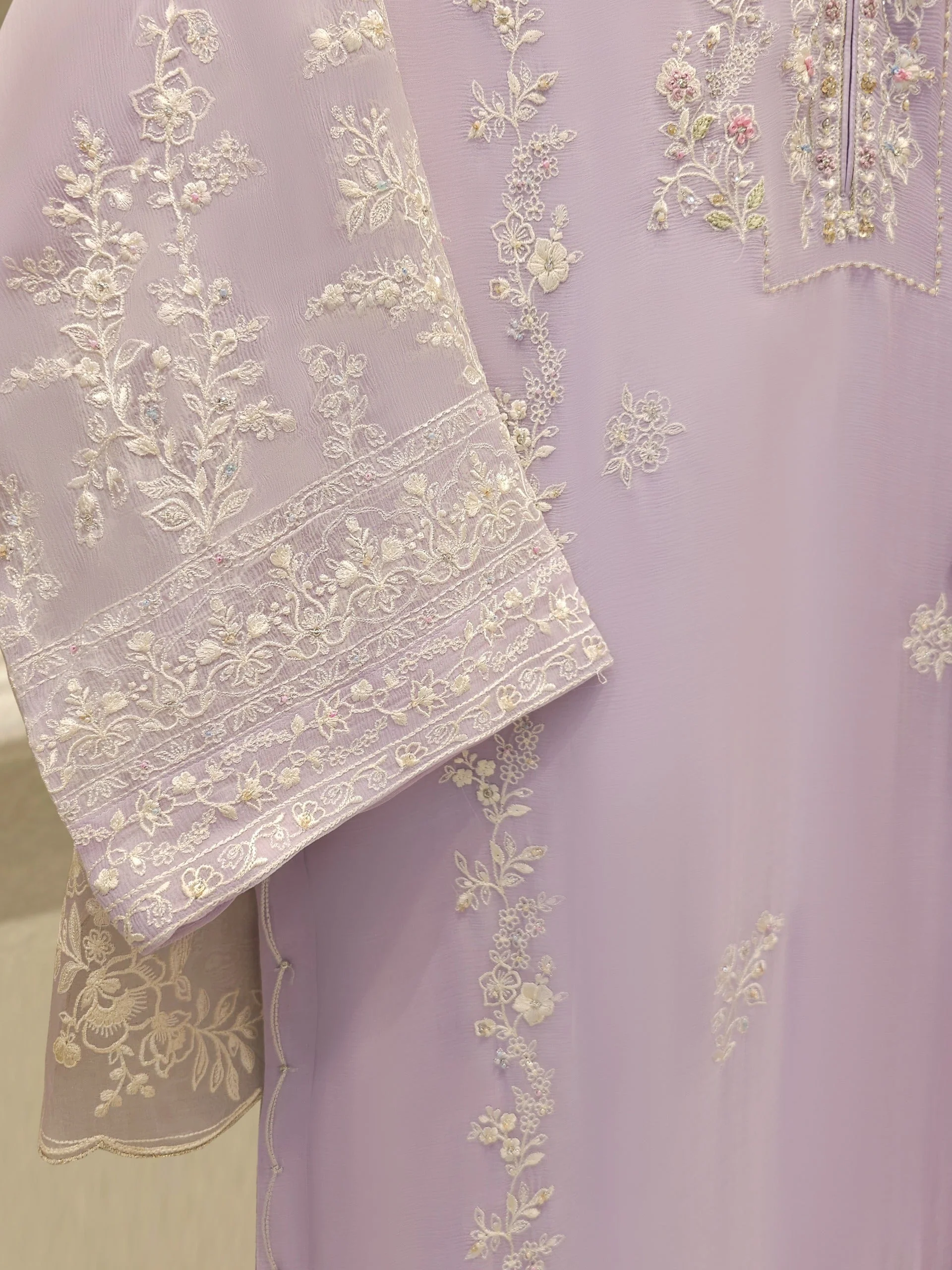Agha Noor Stitched 3 Piece Pure chiffon S112023 J(87) - Image 3