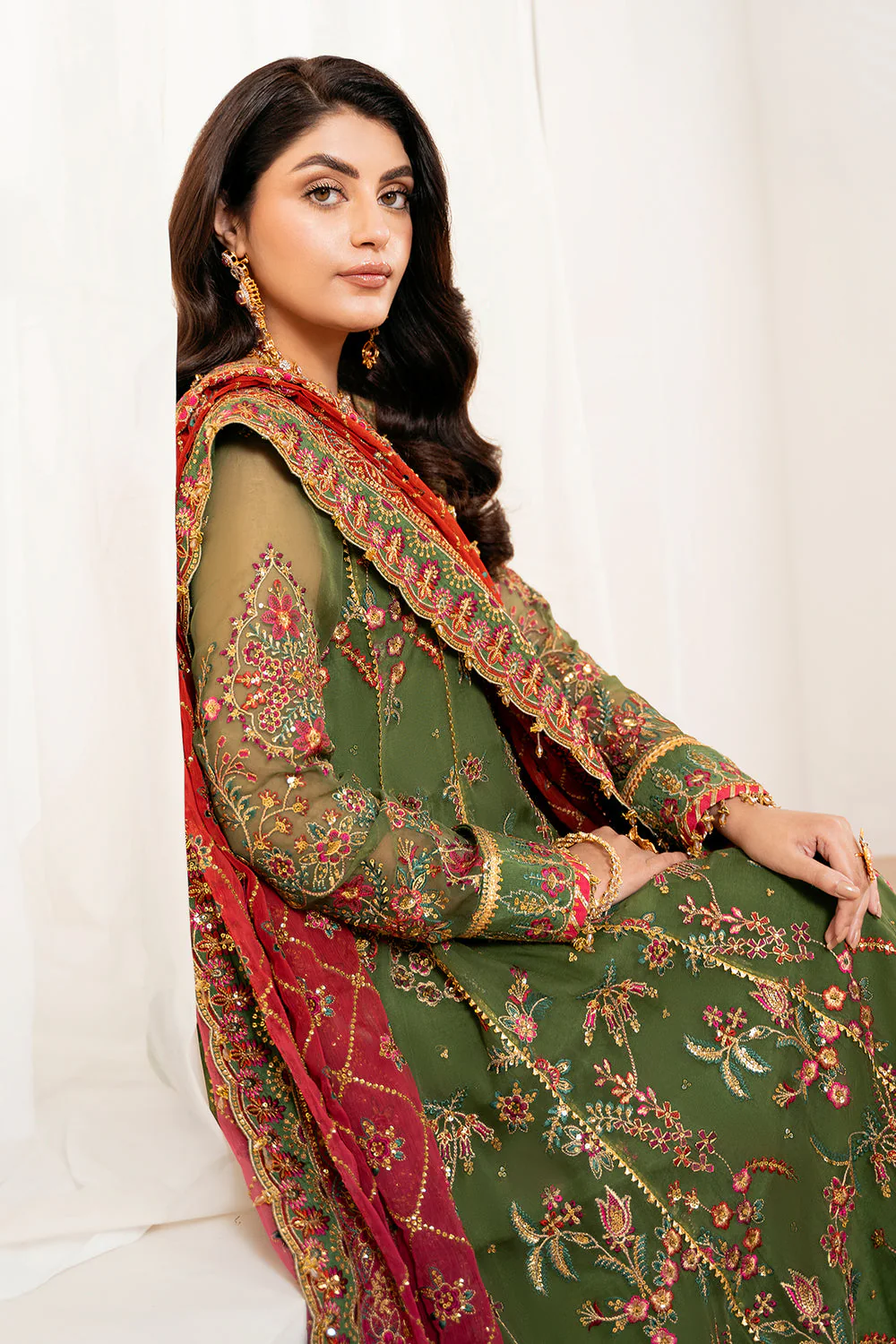 Baroque Stitched Festive UF4037 J(100) - Image 4