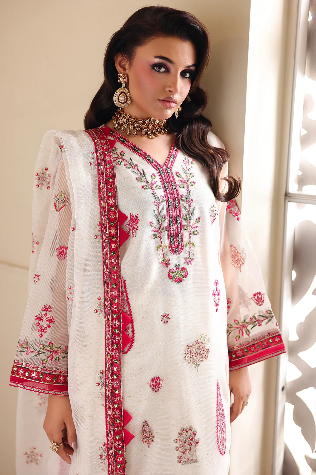 Charizma Raw-Silk Stitched 3 Piece Cma-5-237 - Image 5