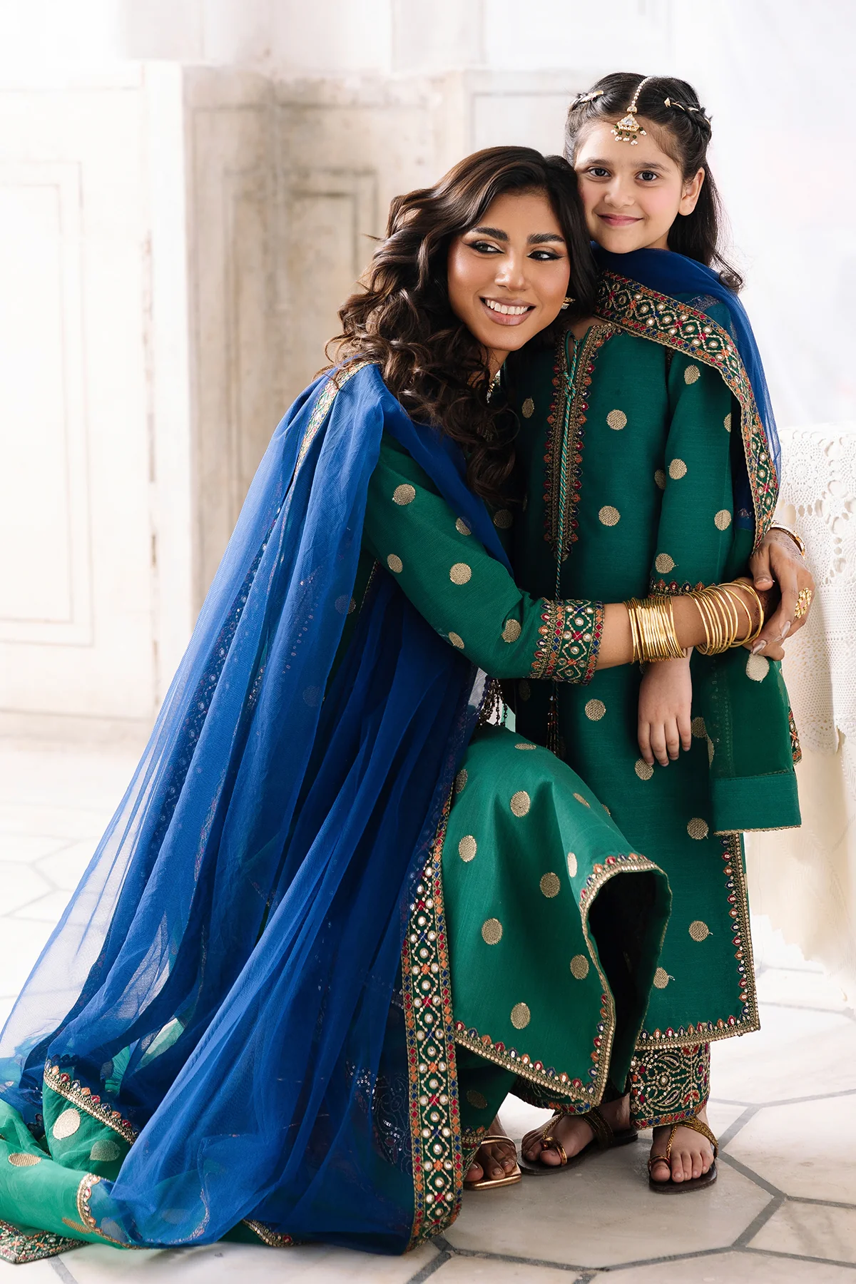 Raw Silk Festive 3 Piece CMA-6-324 - Image 3