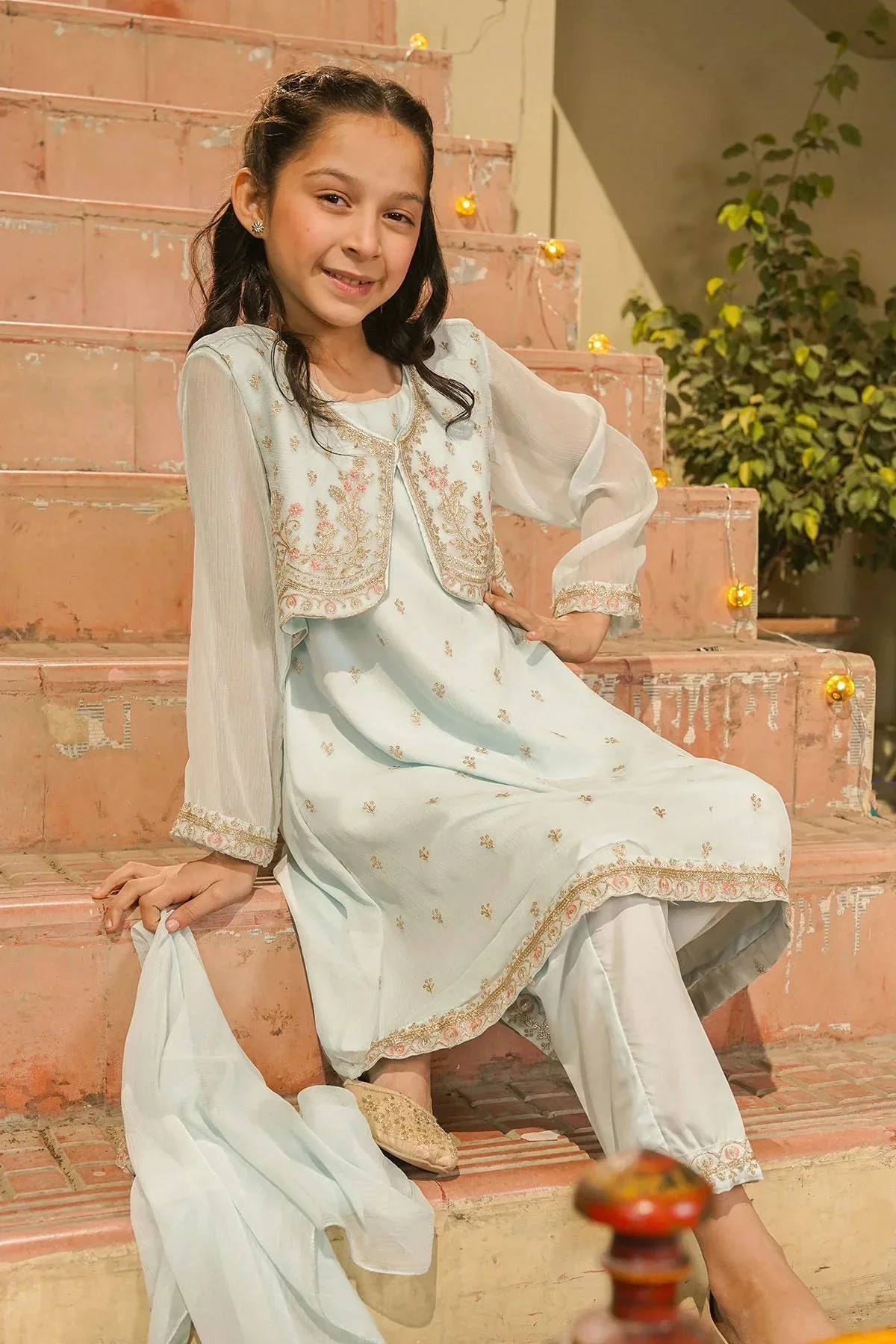 Girls Festive 3 Piece EM 62 J (FW6&7) - Image 4