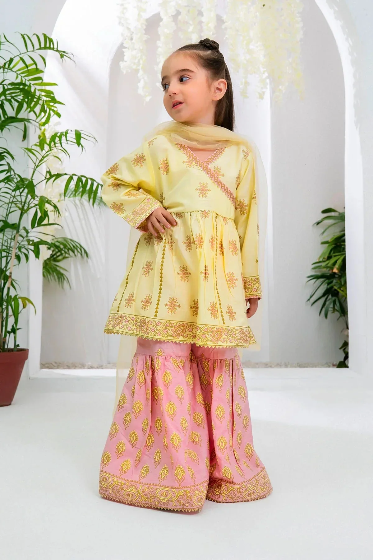 Girls Festive 3 Piece INRJ 17 J(155&154)