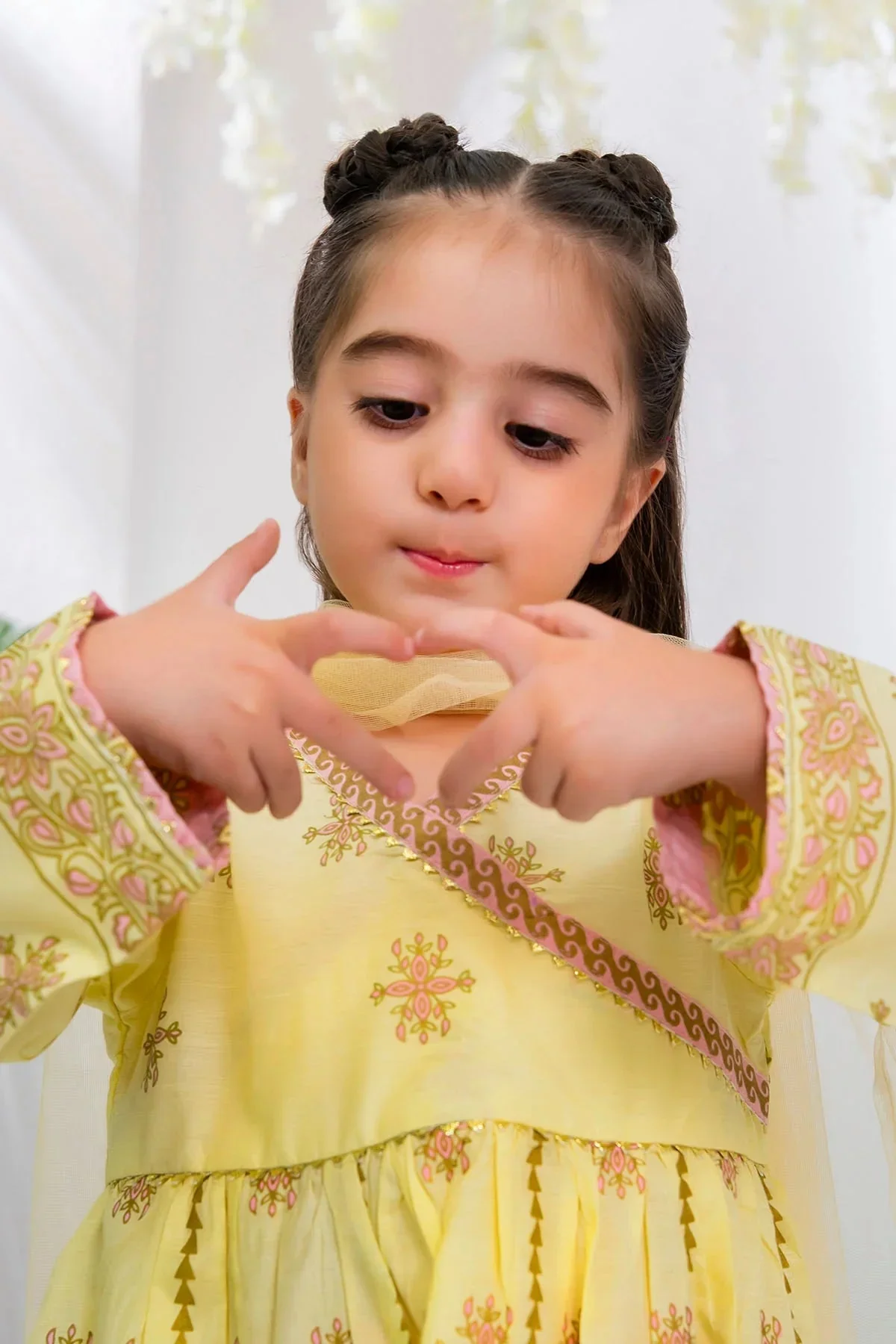 Girls Festive 3 Piece INRJ 17 J(155&154) - Image 2