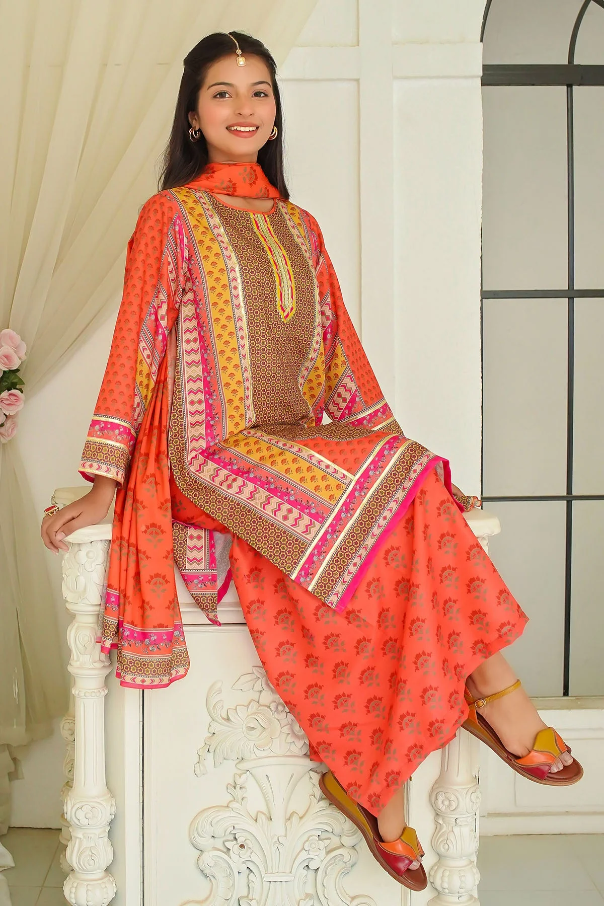 Girls Stitched 3 Piece CORF 14 - Image 5