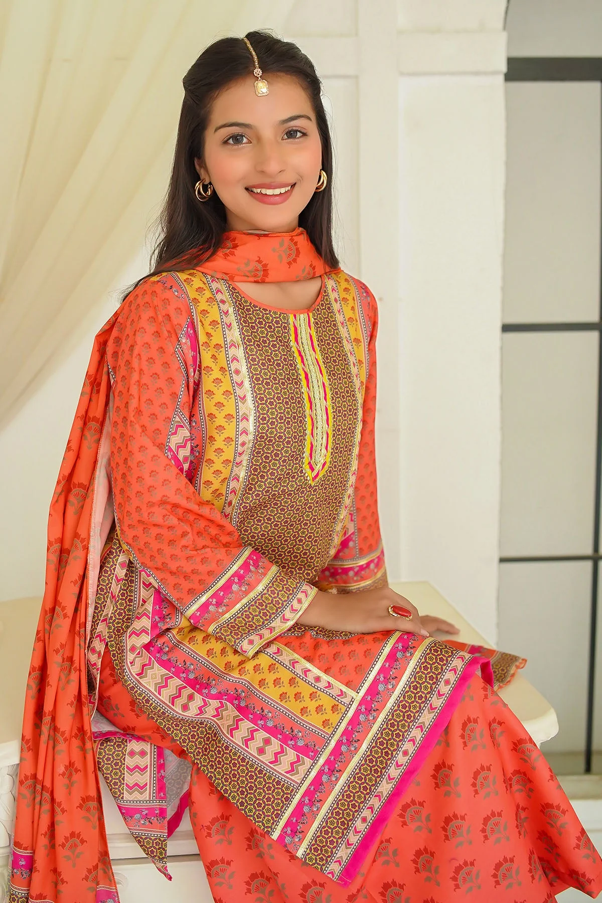 Girls Stitched 3 Piece CORF 14 - Image 6