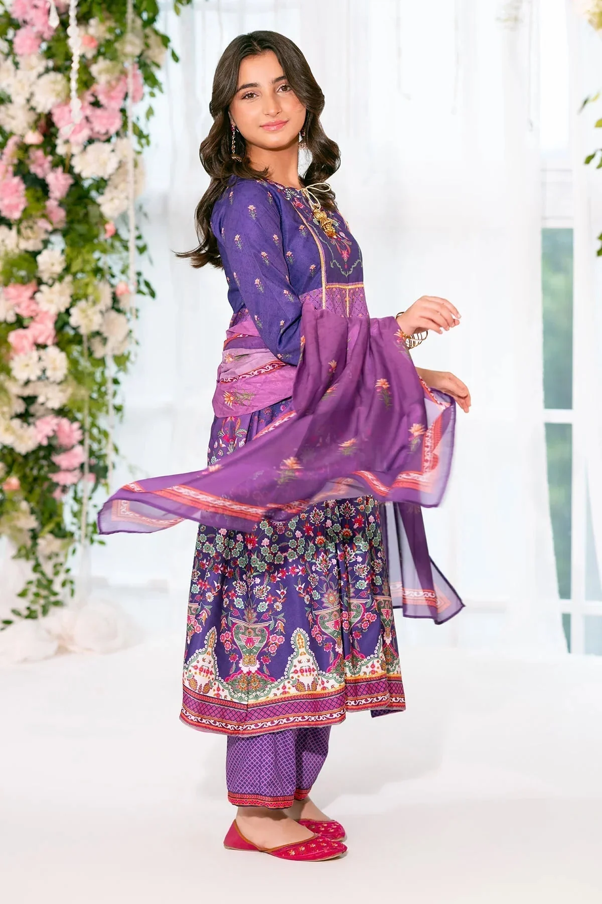 Girls Stitched 3 Piece CORF 33 J(155) - Image 3