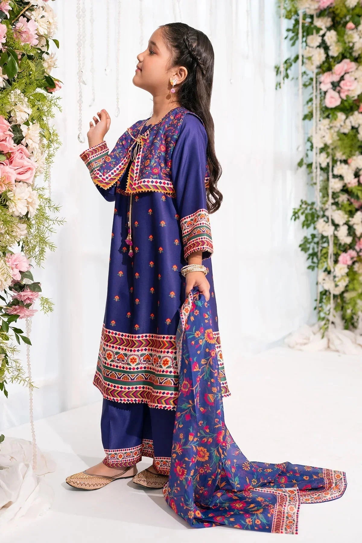 Girls Stitched 3 Piece INDP 49 J(152) - Image 4