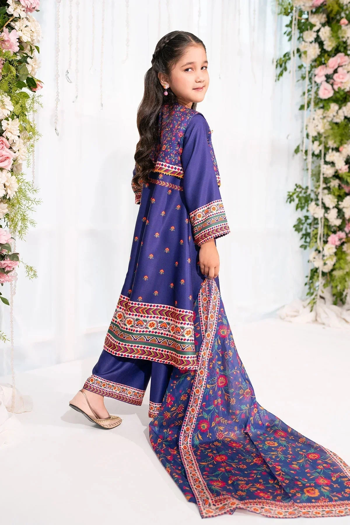 Girls Stitched 3 Piece INDP 49 J(152) - Image 5