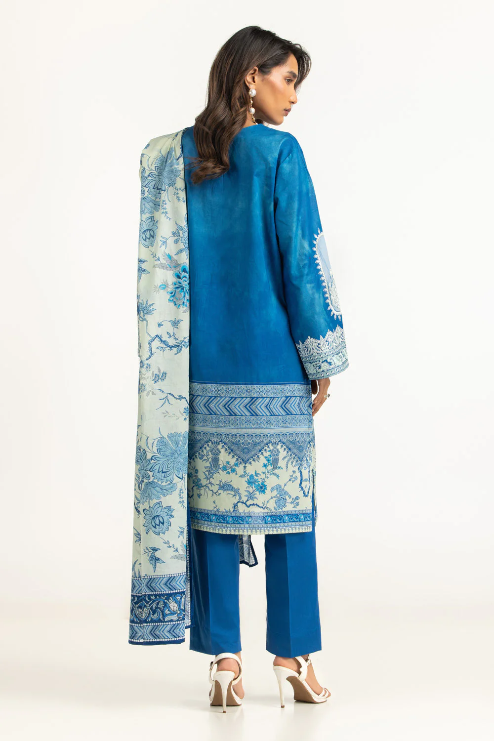 Gul Ahmed Stitched Lawn 3 Piece CL#52074 J(35)Y-40 - Image 5