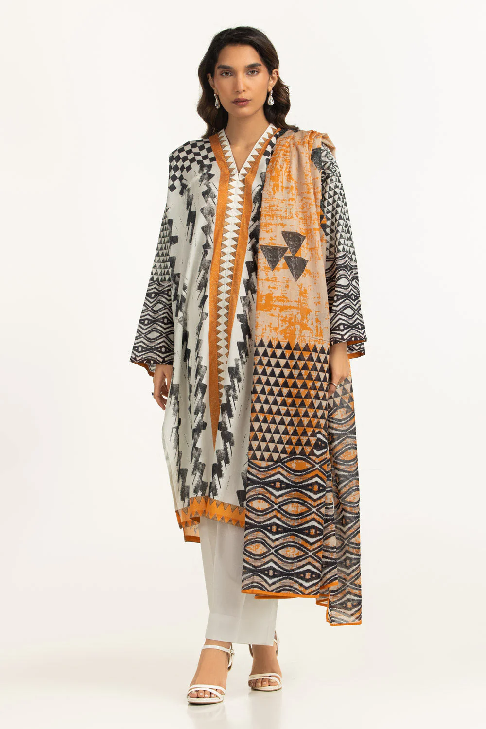 Gul Ahmed Stitched Lawn 3 Piece CL#62089 J(64) NY(45)