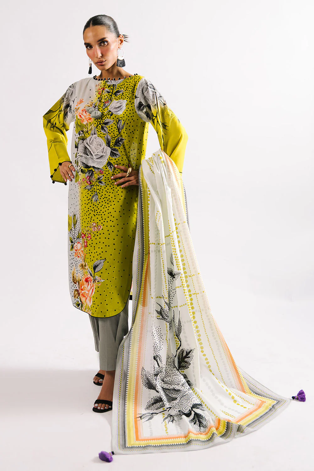 Gul Ahmed Stitched Lawn 3 Piece CL#62208 J(70) NY (40)