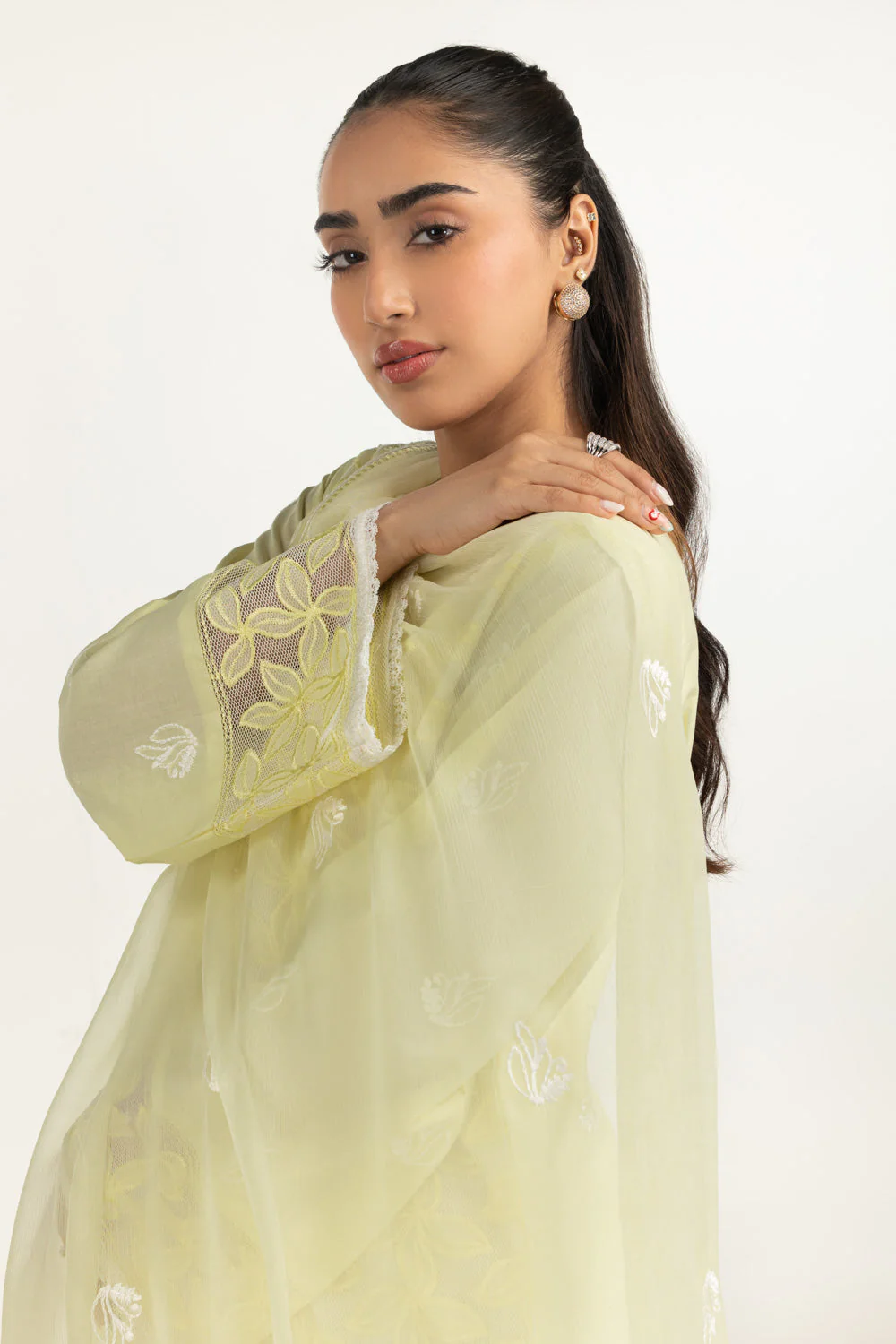 Gul Ahmed Festive 3 Piece IUSTKSD-1086 J(22) y31 - Image 5