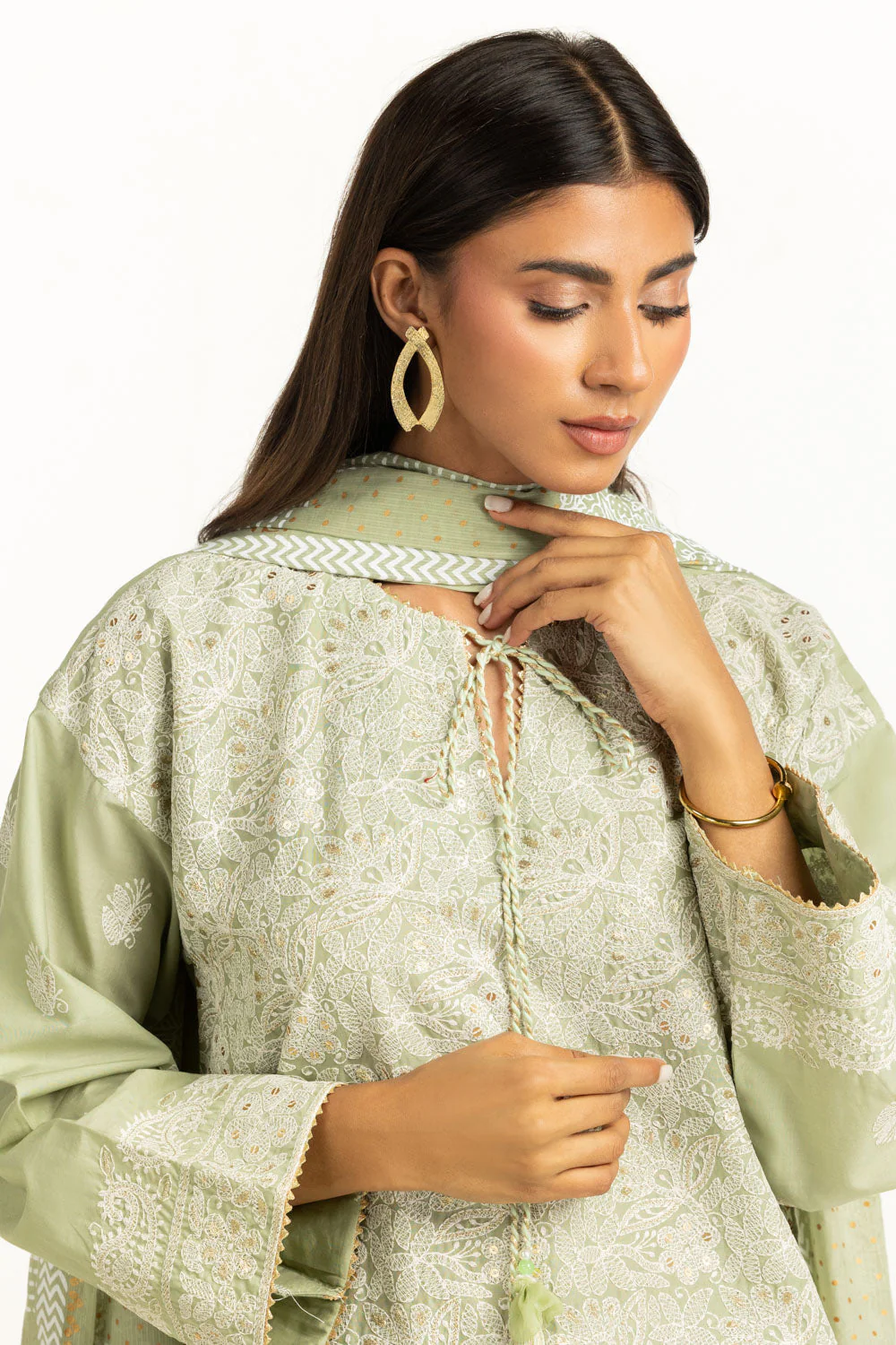 Gul Ahmed Festive 3 Piece IUSTKSD-1235 - Image 5