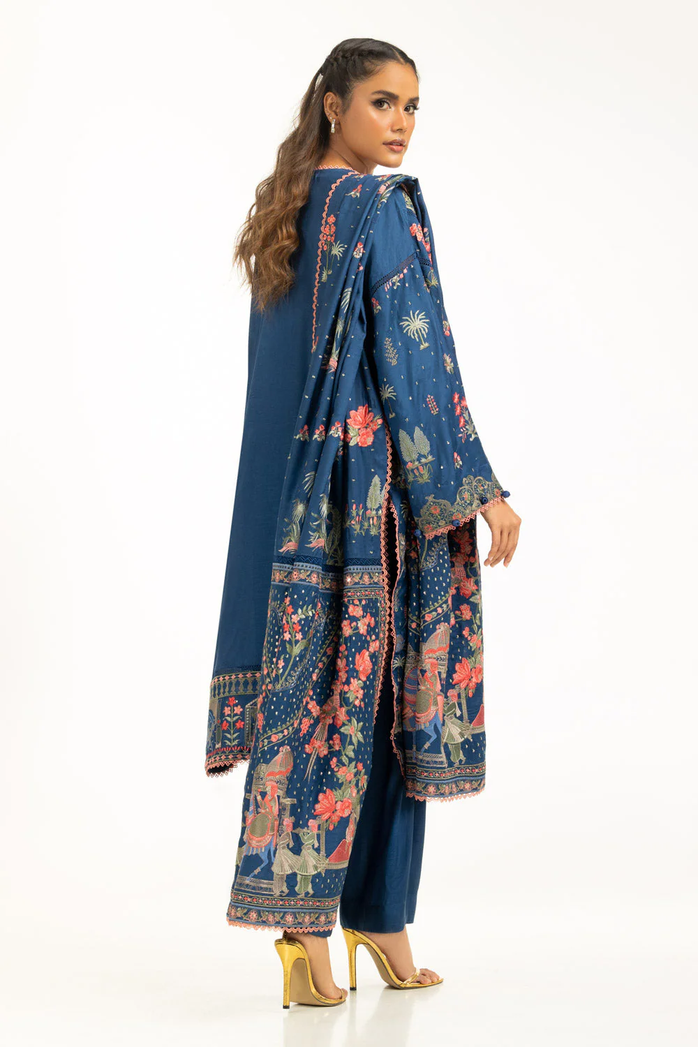 Gul Ahmed Festive 3 Piece IUSTKSD-622 J(29) - Image 5