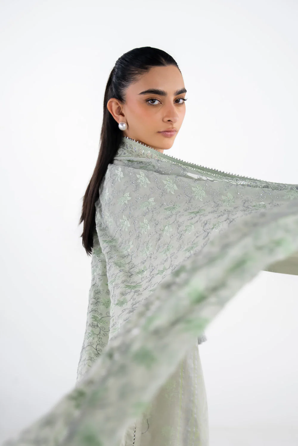 Gul Ahmed Stitched Lawn 3 Piece IUSTKSD-2060 J(55&56) NY 52 , 51 - Image 4