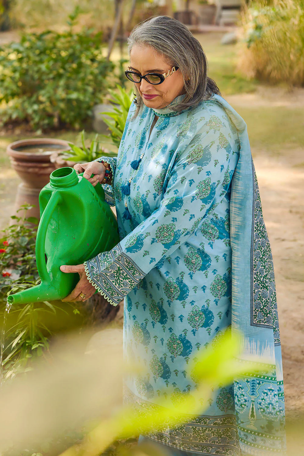 Gul Ahmed Lawn 3 Piece CL-62020 A Y-39 - Image 5