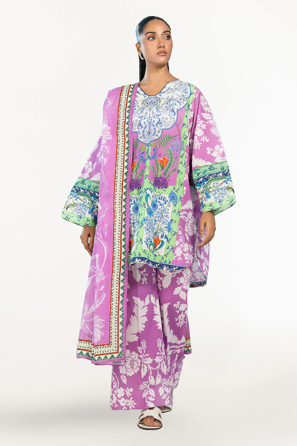Gul Ahmed Lawn 3 Piece CL-62228 J(27) Y25
