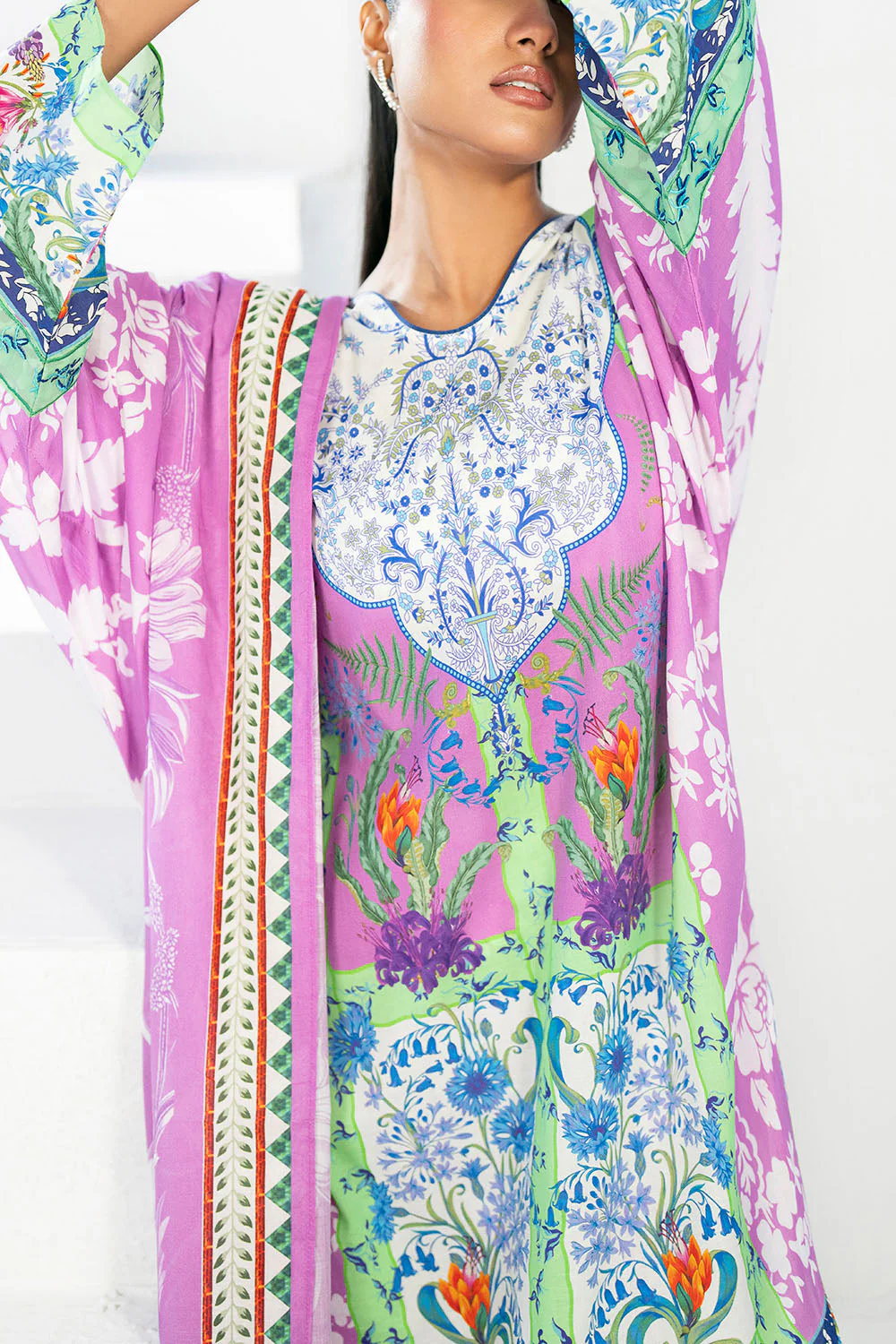 Gul Ahmed Lawn 3 Piece CL-62228 J(27) Y25 - Image 2
