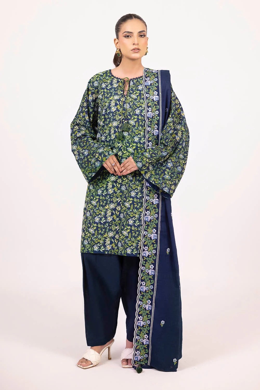 Gul Ahmed Stitched 3 Piece Khaddar K-52004 J(76)