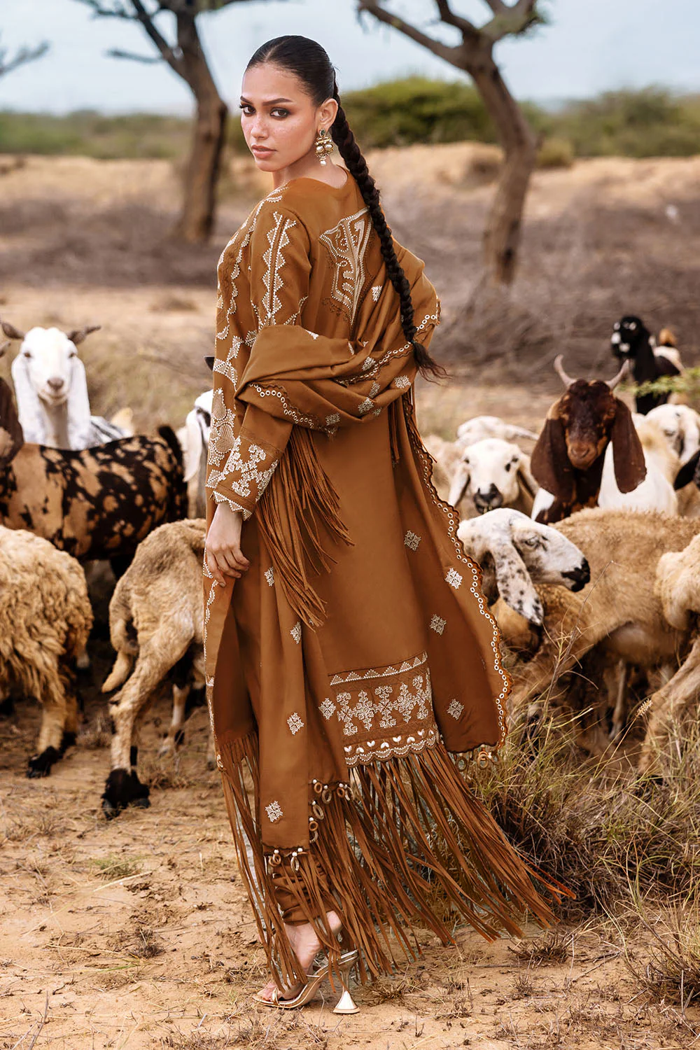 Gul Ahmed Stitched 3 Piece Pashmina AP-52004 Y-17 - Image 4
