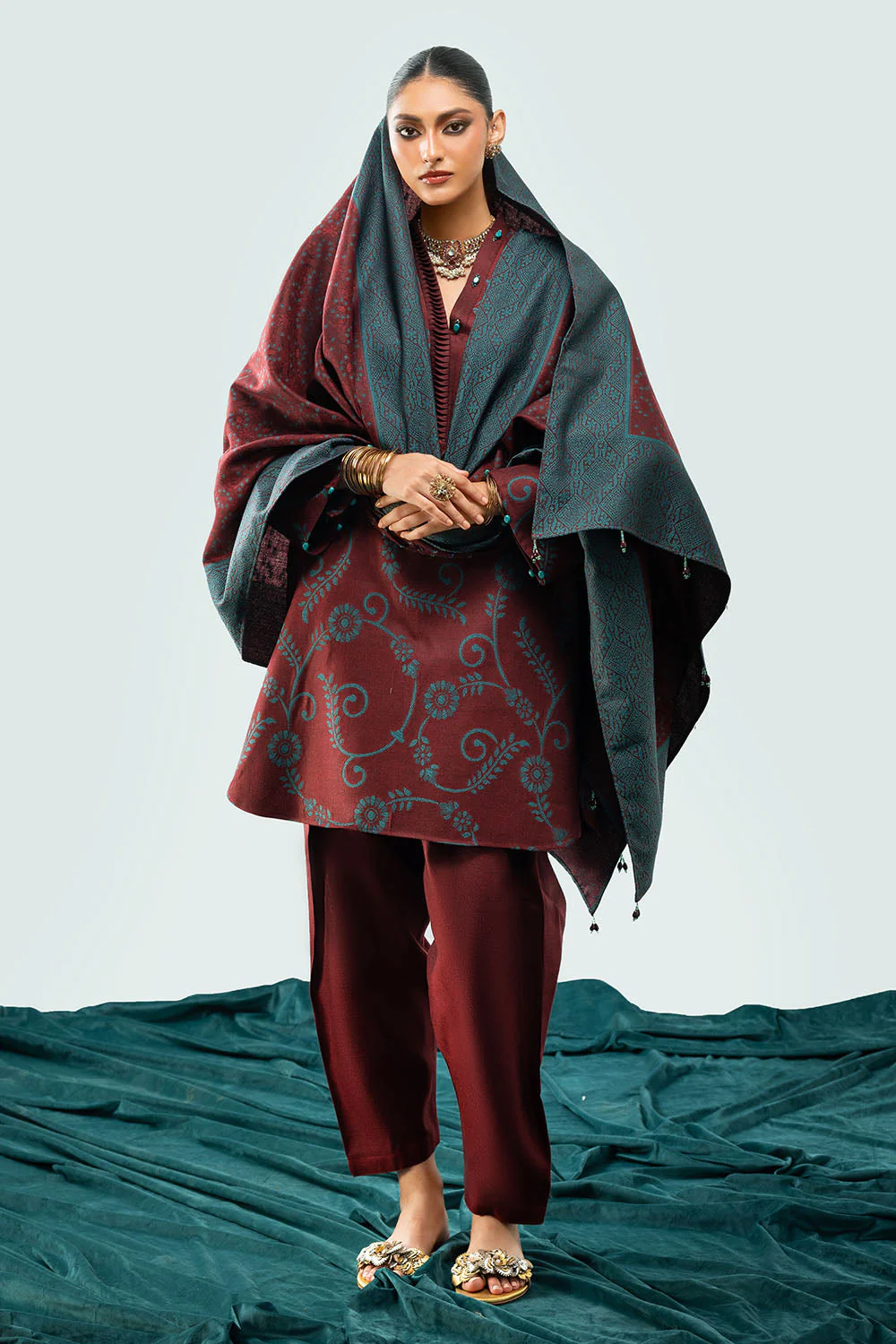 Gul Ahmed Stitched Jacquard 3 Piece MJ#52051 J(75) Y-25 - Image 2