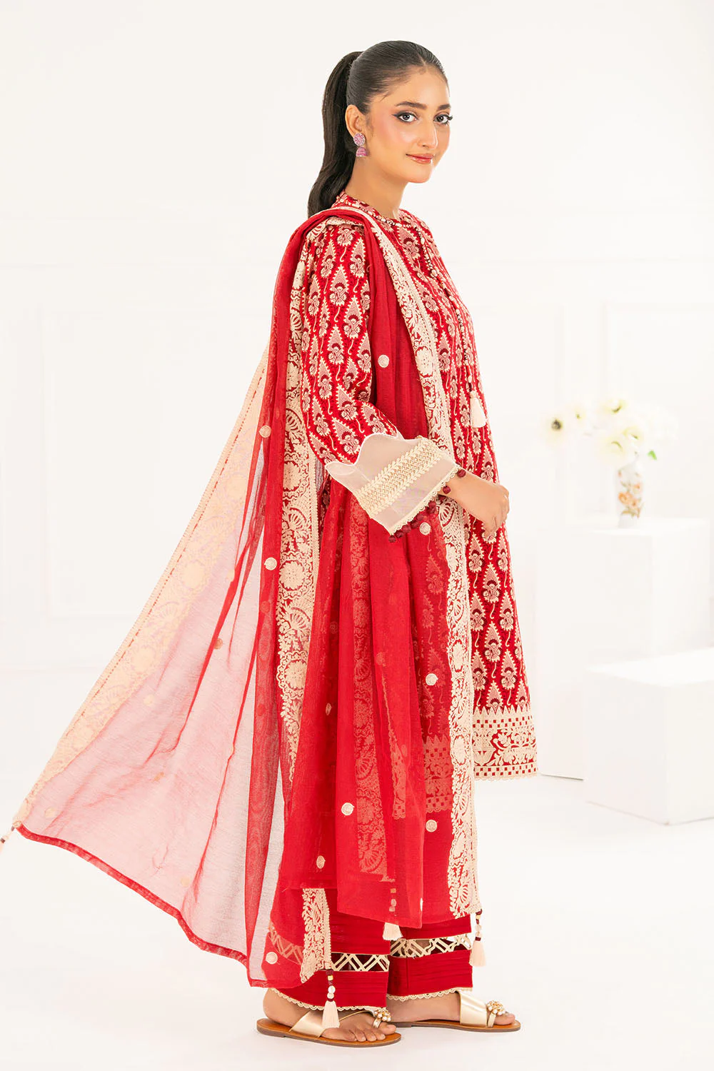 Gul Ahmed Stitched Khaddar 3 Piece CN#52006 J(79) - Image 3