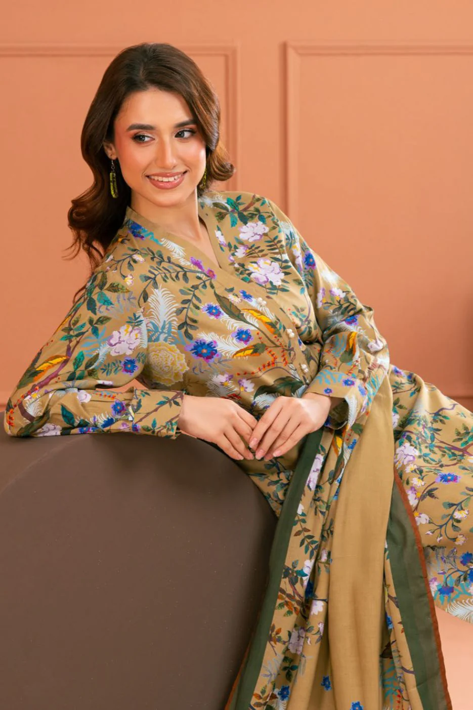 Gul Ahmed Stitched Linen 3 Piece LT#52012 J(57)Y-4 - Image 3