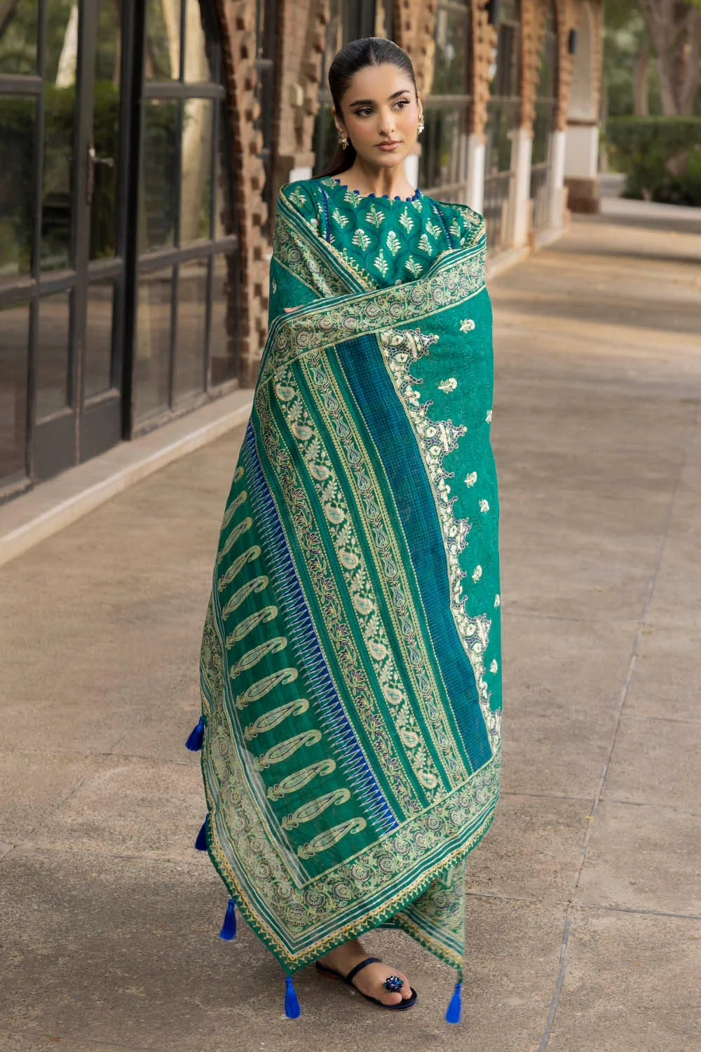 Gul Ahmed Unstitched Khaddar 3 Piece K#52080 - Image 4