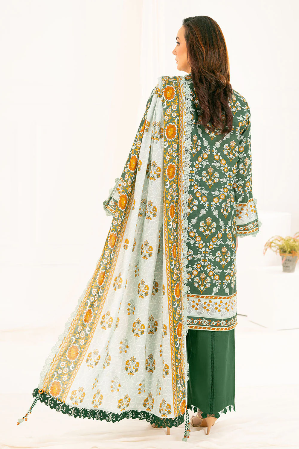 Gul Ahmed Unstitched Khaddar 3 Piece K#52083 - Image 4