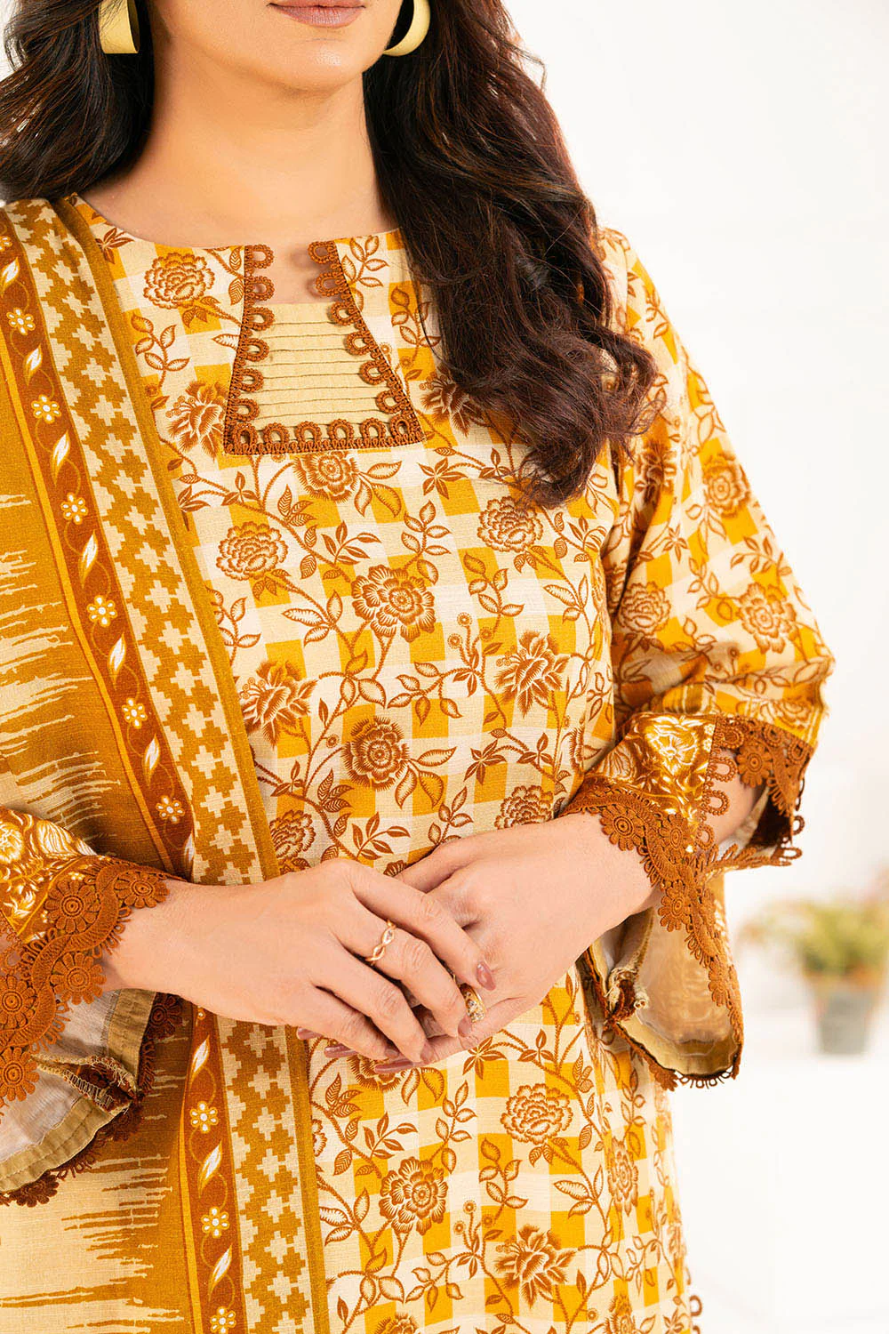 Gul Ahmed Unstitched Khaddar 3 Piece K#52087 - Image 2