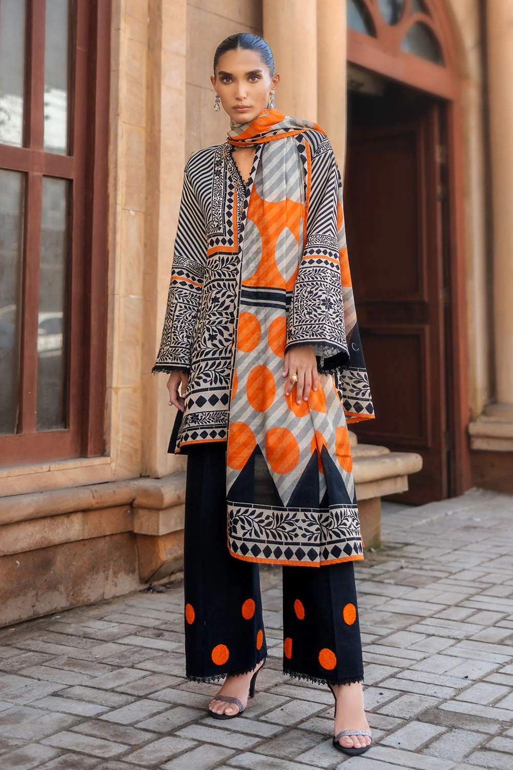 Gul Ahmed Unstitched Khaddar 3 Piece K#52100 - Image 2