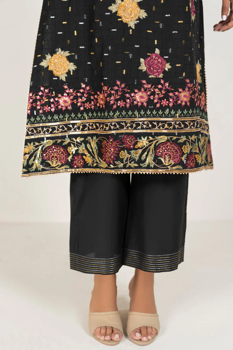 Al Karam Stitched Festive LPE276-10-3P25 J(117) NY 84 , 81 - Image 4