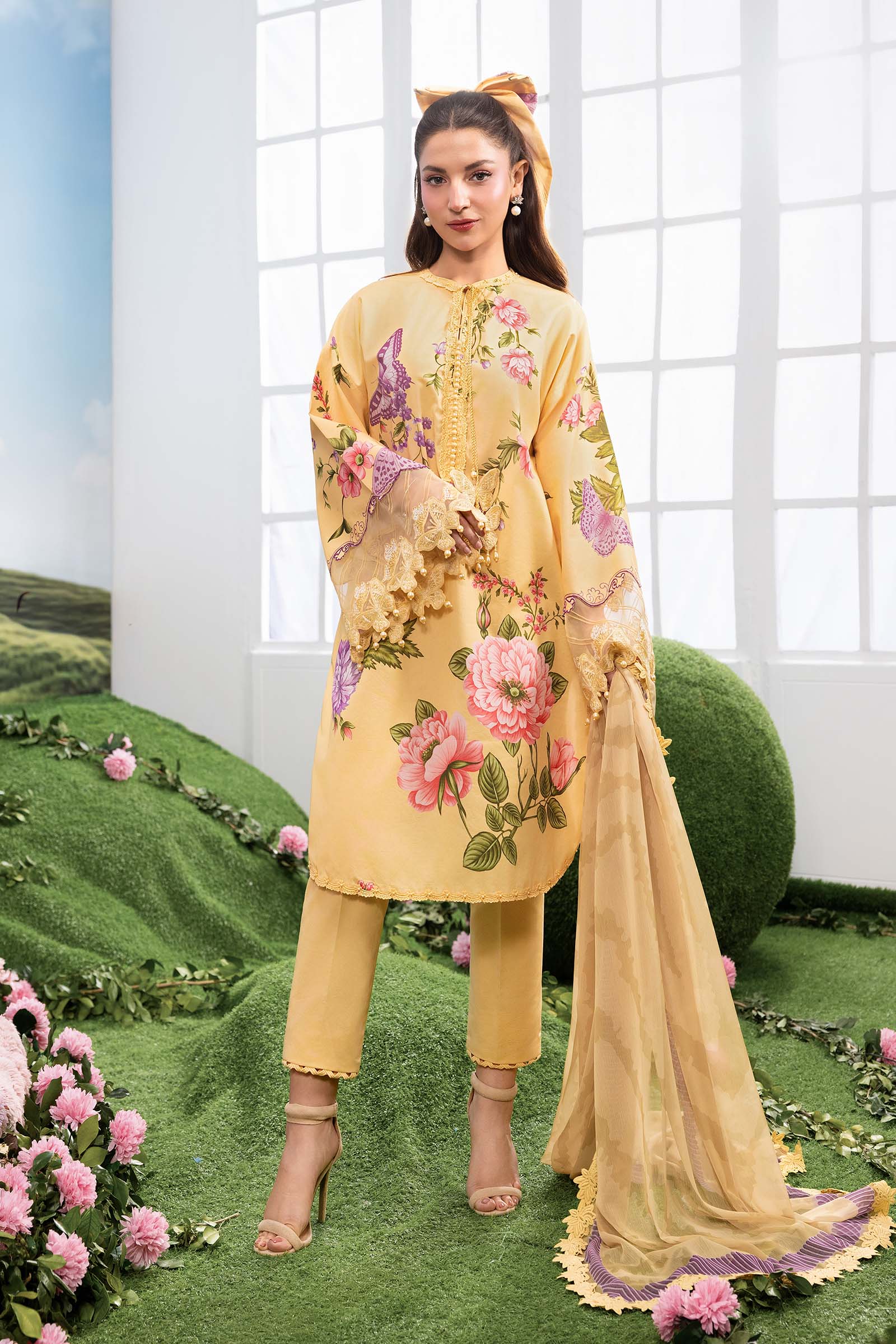Maria B Stitched Embroidered 3 Piece D4B J(46&51)) NY 172