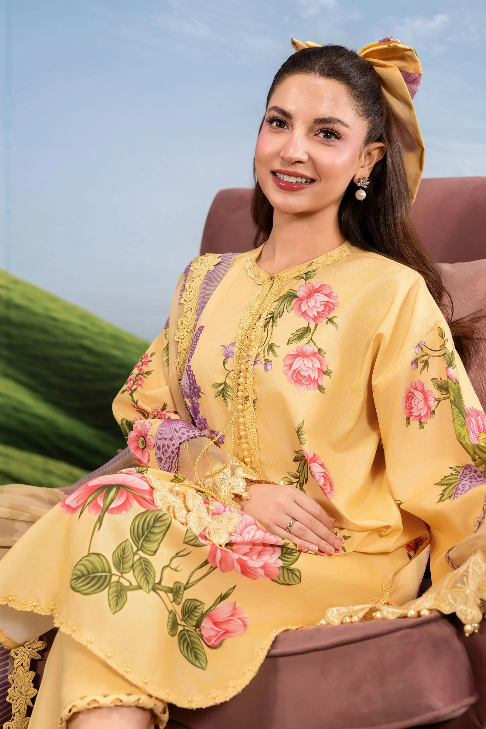 Maria B Stitched Embroidered 3 Piece D4B J(46&51)) NY 172 - Image 2