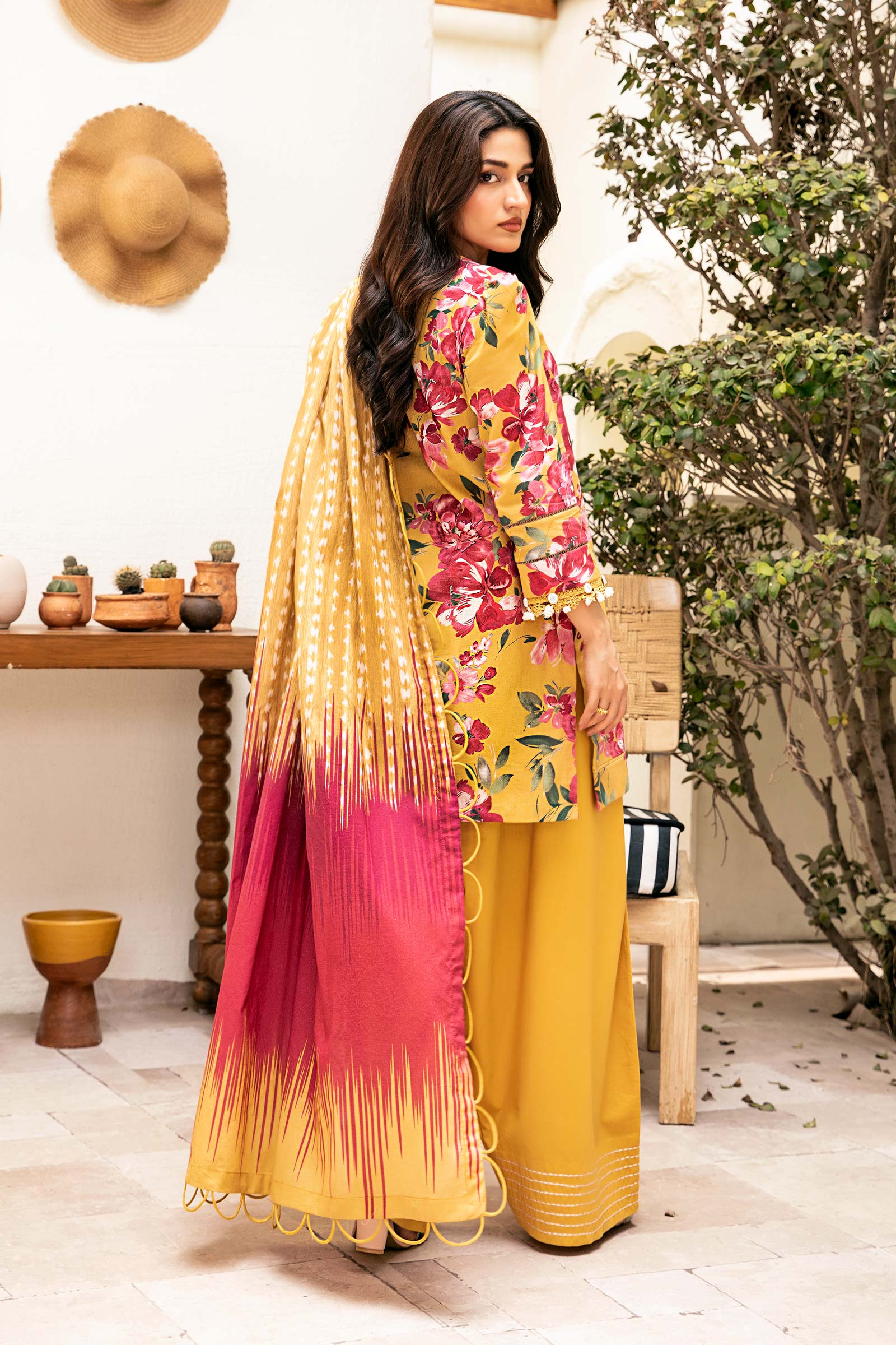 Maria B Stitched Lawn 3 Piece 2026 05 J(93) - Image 4