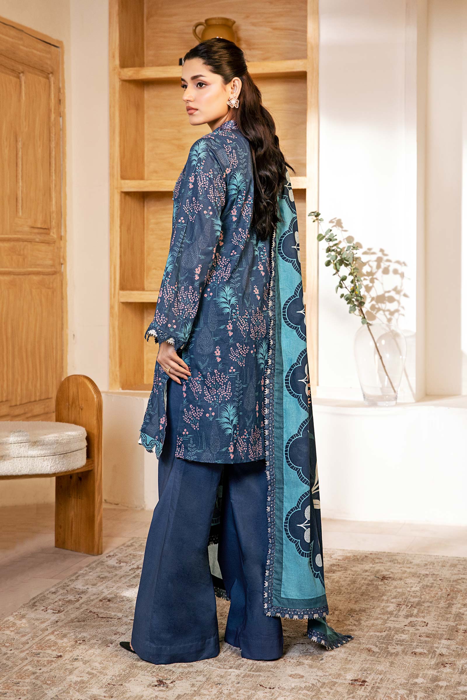 Maria B Stitched Lawn 3 Piece 2026 12 J(93&92) - Image 3
