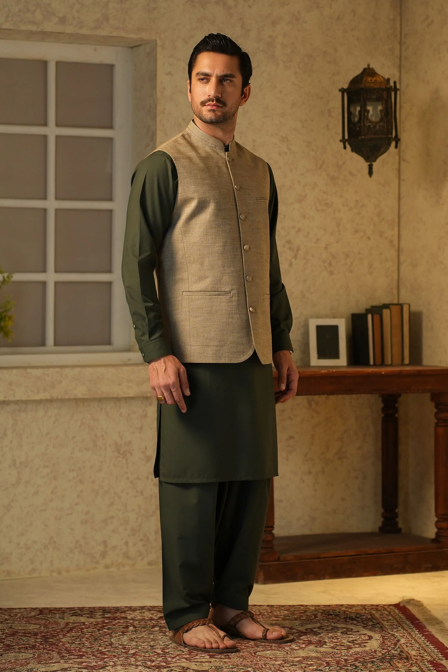 MENS BASIC WAISTCOAT - BROWN AWF2528 - Image 4