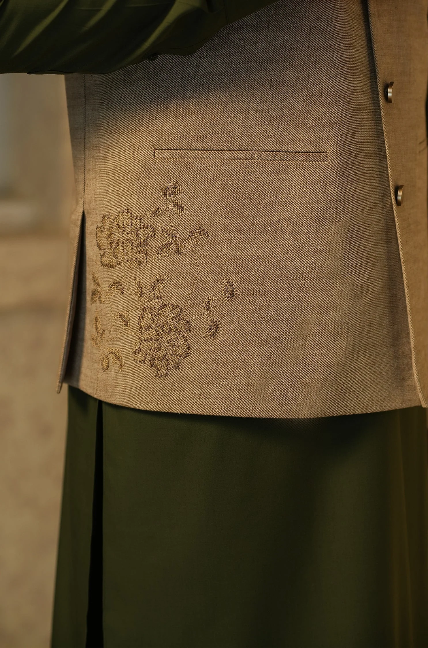 MENS BASIC WAISTCOAT - BROWN AWF2530 - Image 3