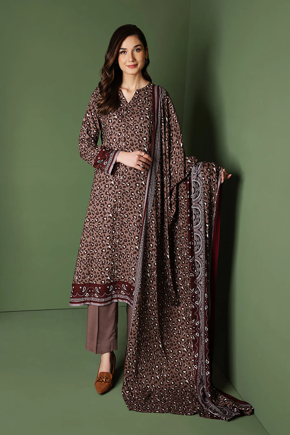 Nishat Stitched Linen 3 Piece 42206119