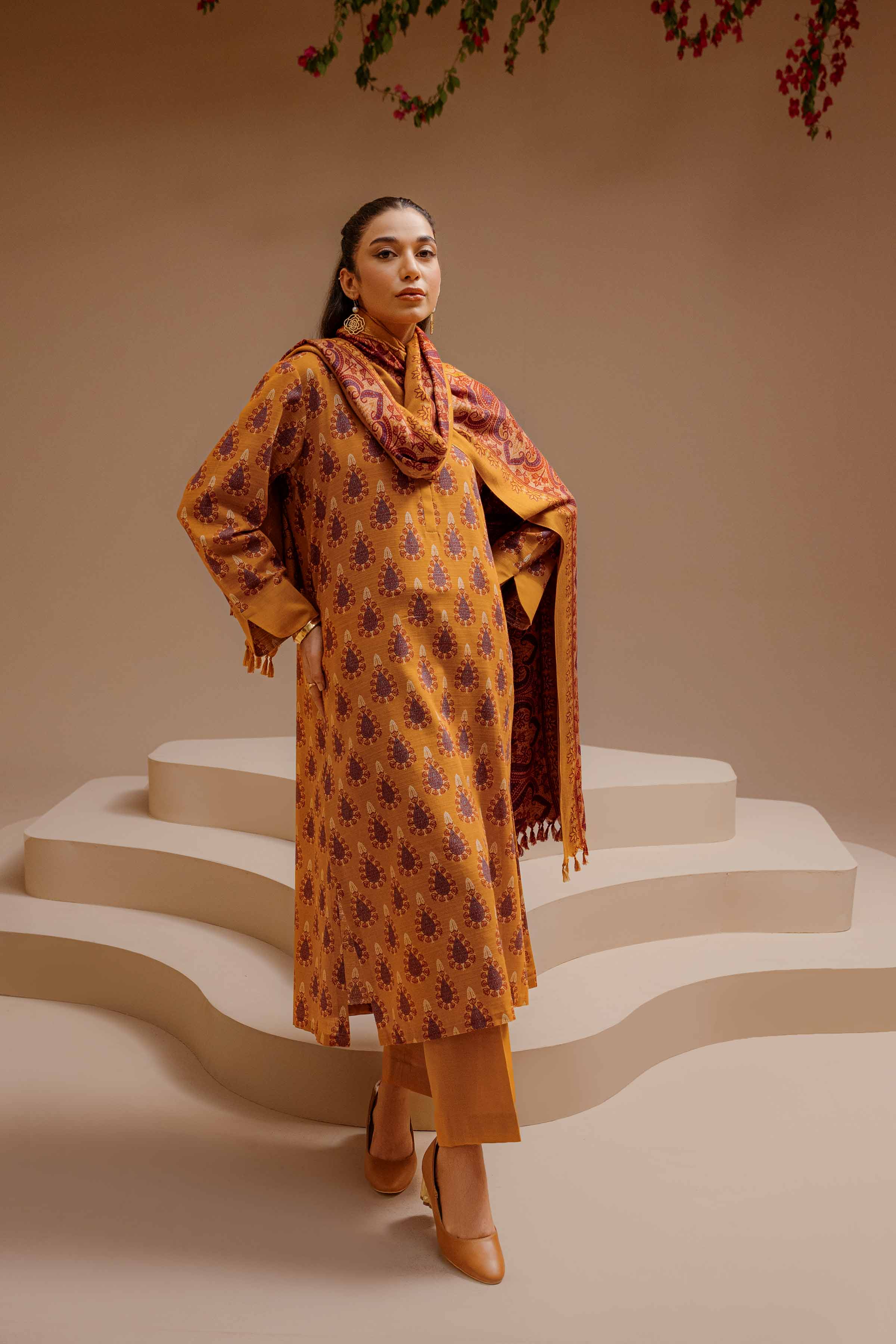 Nishat Stitched Linen 3 Piece 42303149 J(120) - Image 4