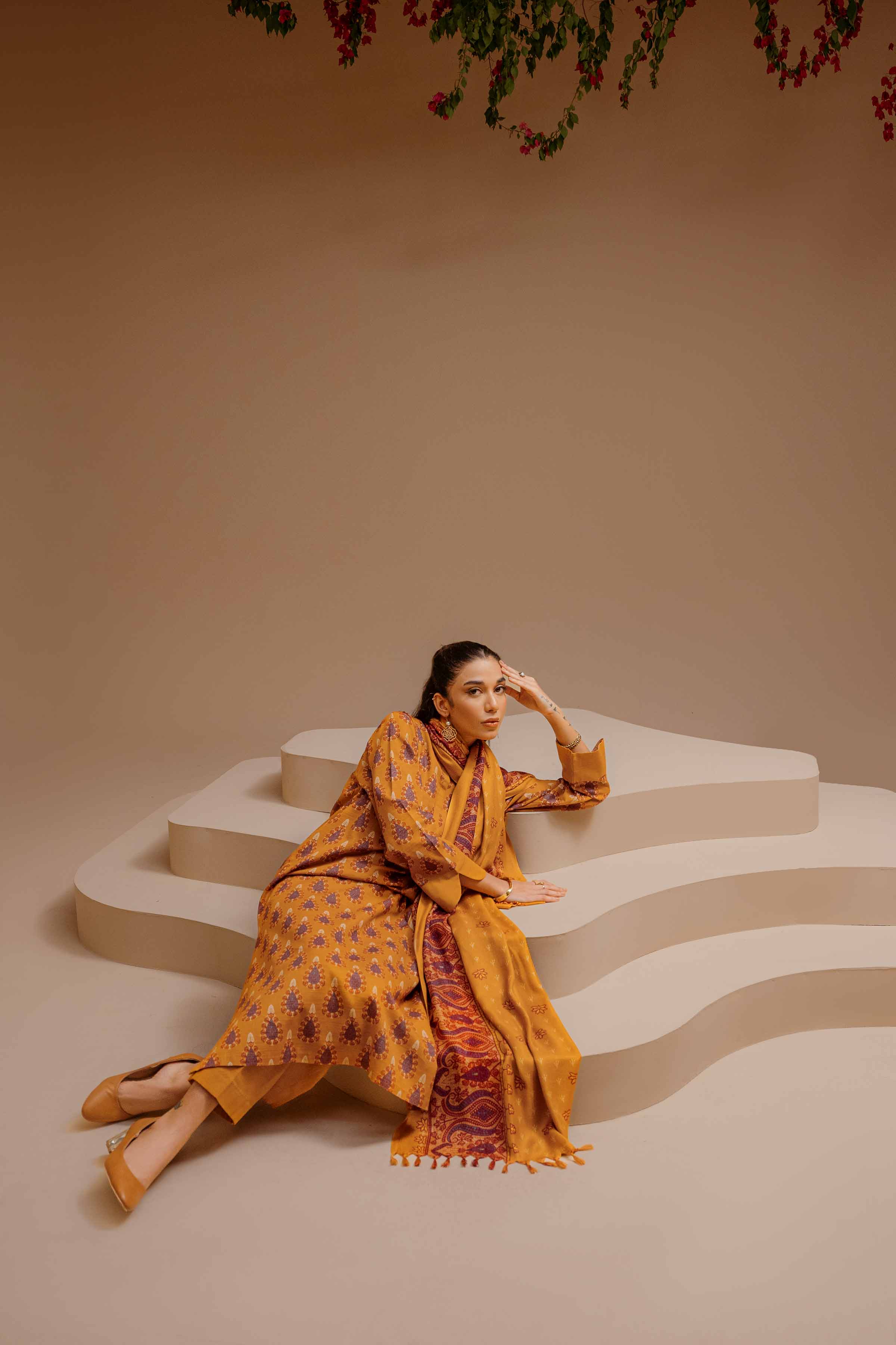 Nishat Stitched Linen 3 Piece 42303149 J(120) - Image 5