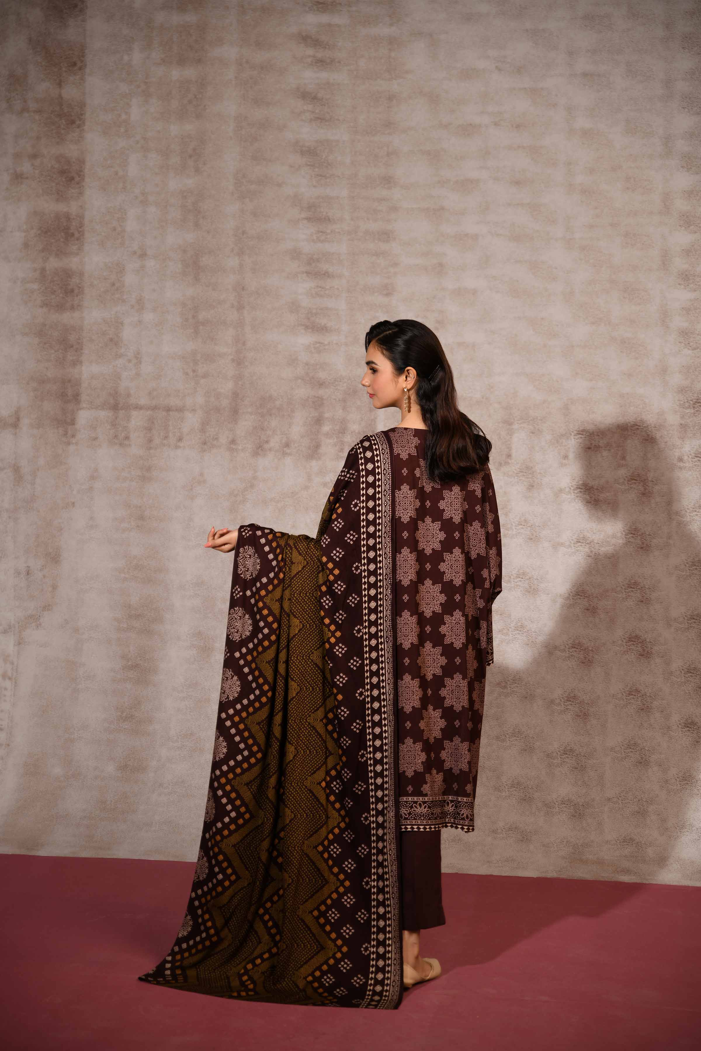 Nishat Stitched Linen 3 Piece 42303183 (124) - Image 2