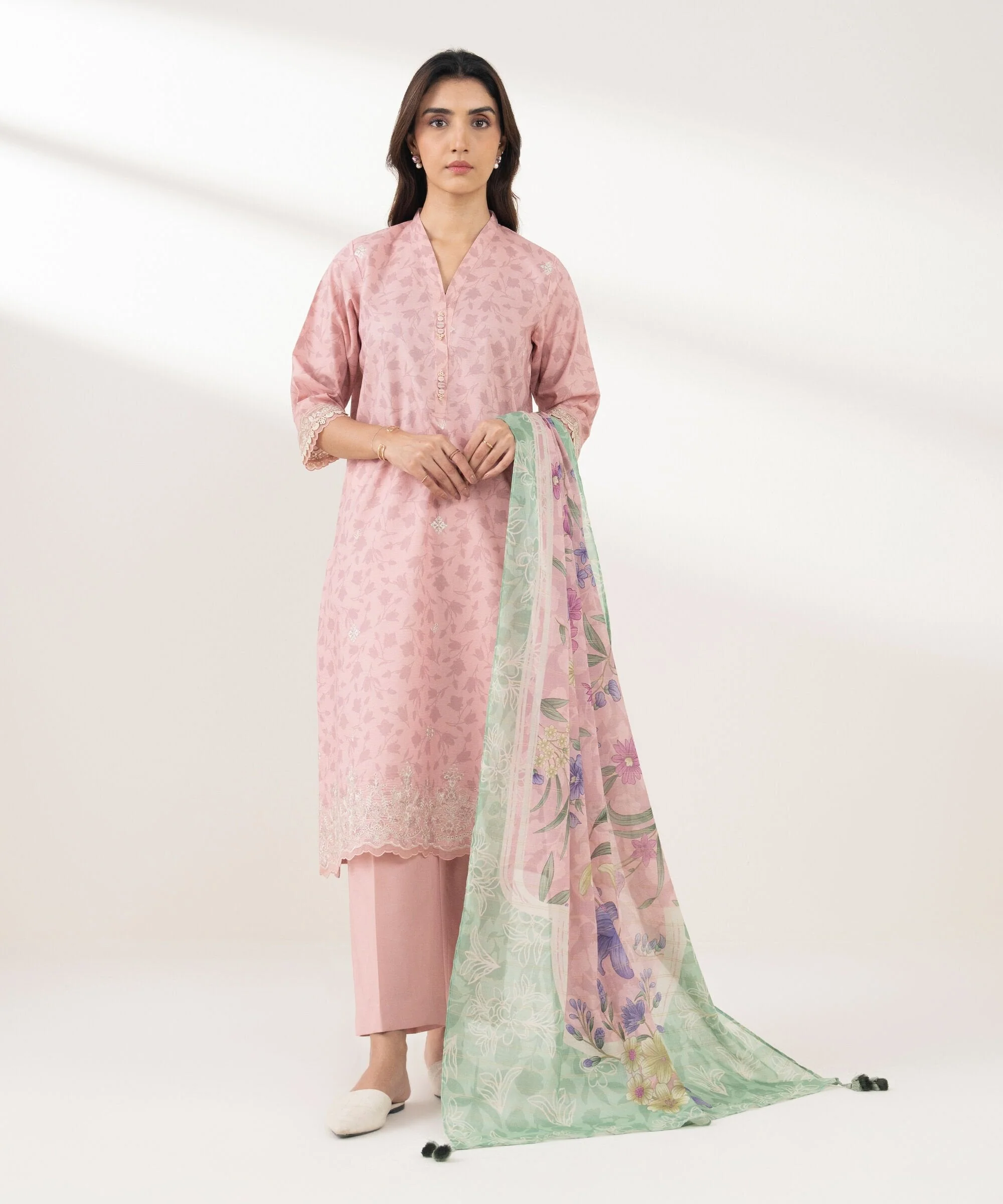 Sapphire Stitched 3 Piece ZARI Lawn PEDYS26V0122 (Y-180) J(8)