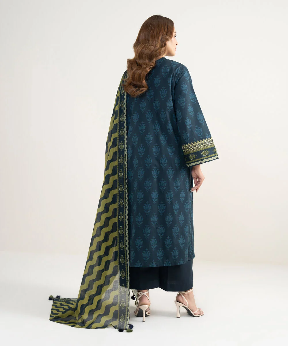 Sapphire Stitched Lawn 3 Piece U2DE-DDS26V3-11 JM(51) Y191 - Image 5