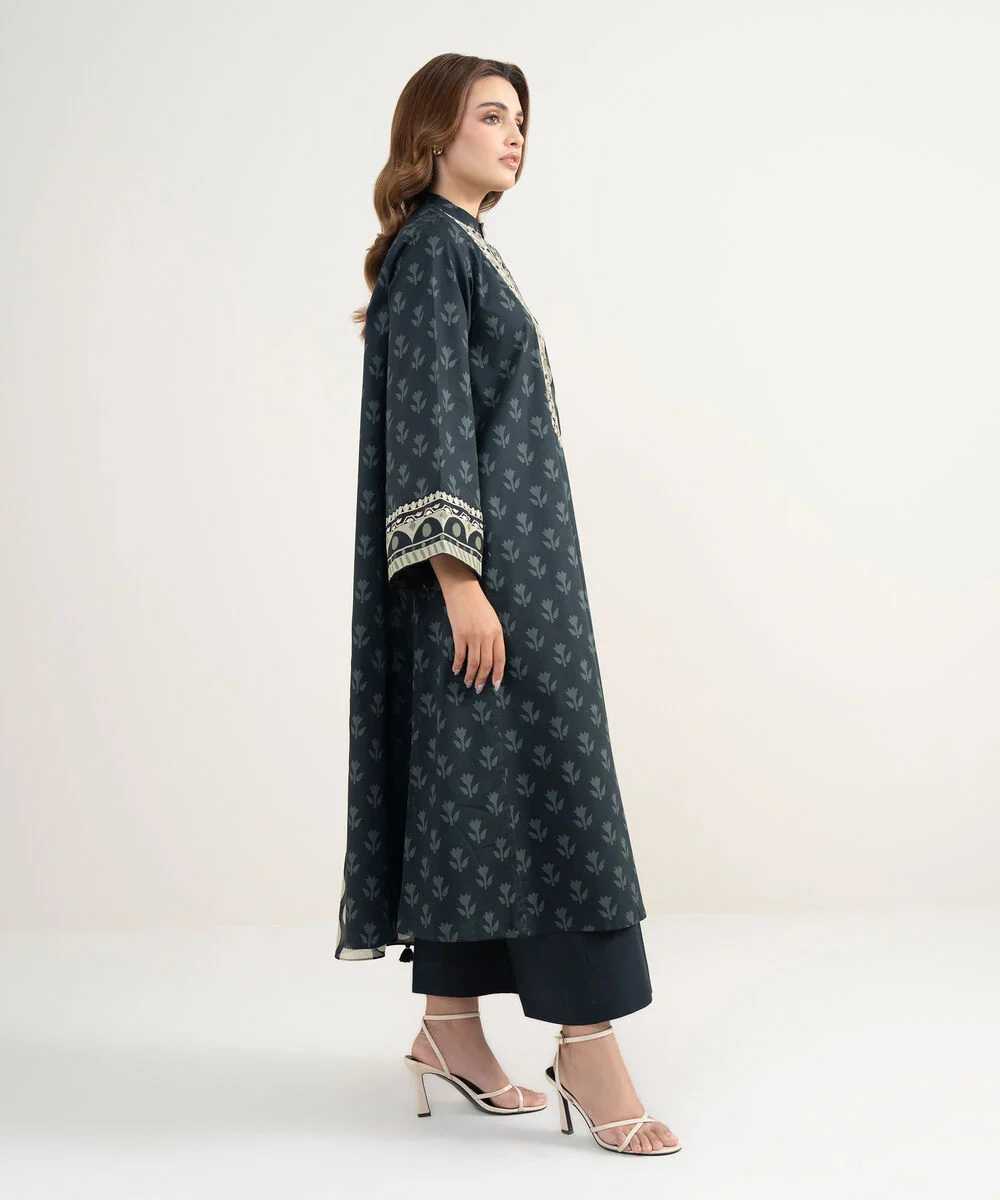 Sapphire Stitched Lawn 3 Piece U2DE-DDS26V3-9 J(92&91) Y (188) - Image 3